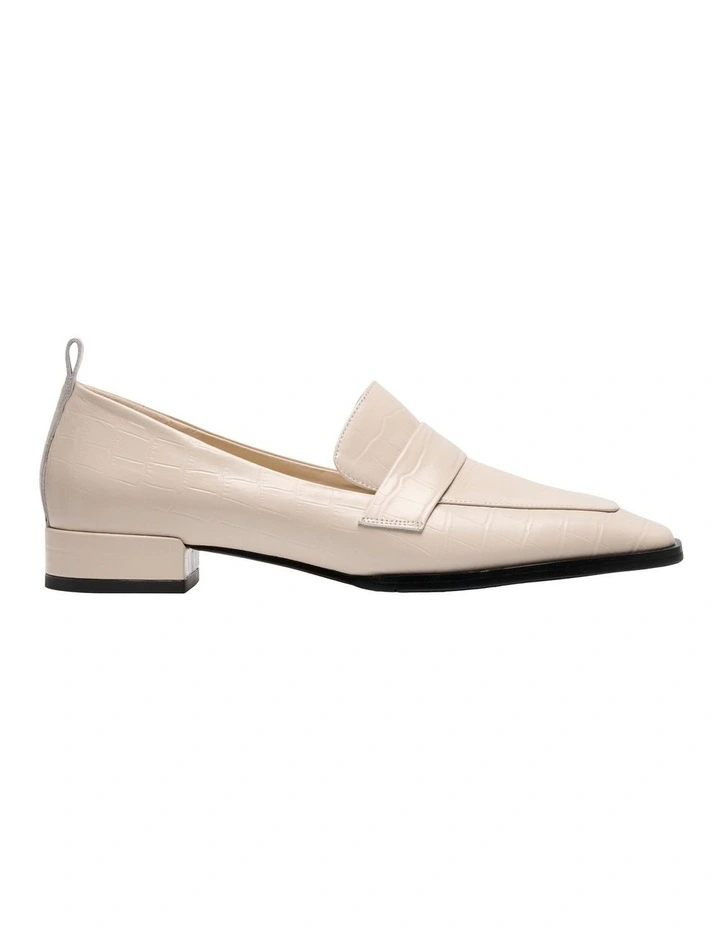 Vivie Loafer in Ivory image 1