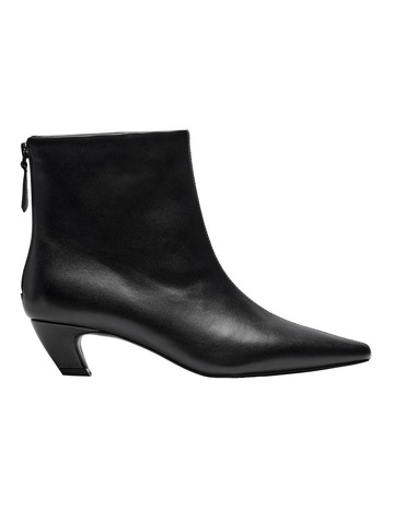 Black colour
