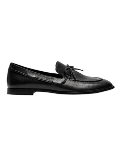 Remi Loafer in Black