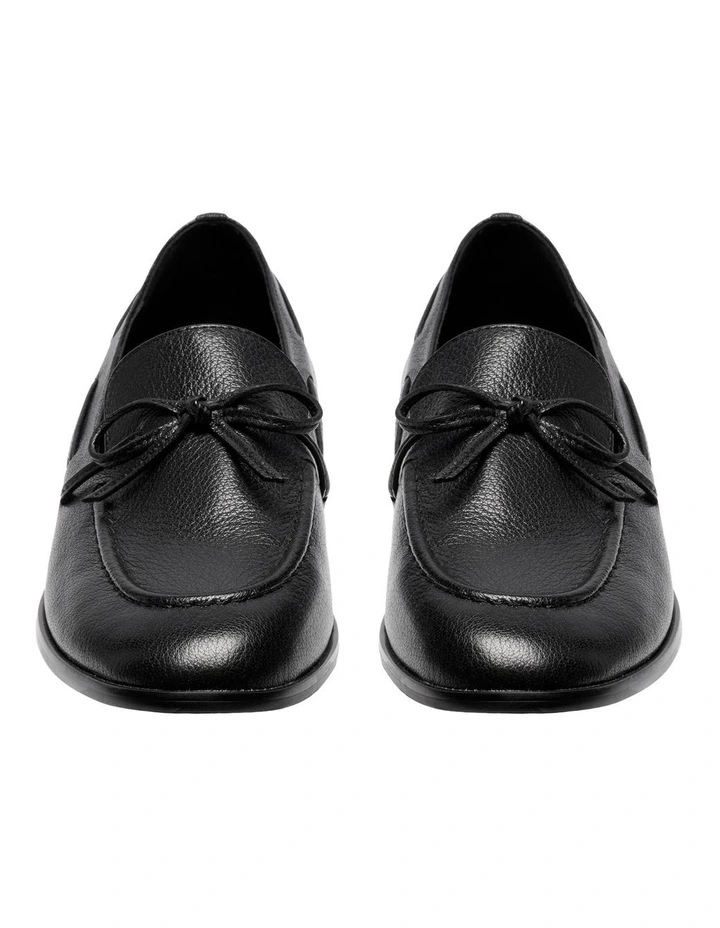 Remi Loafer in Black image 3