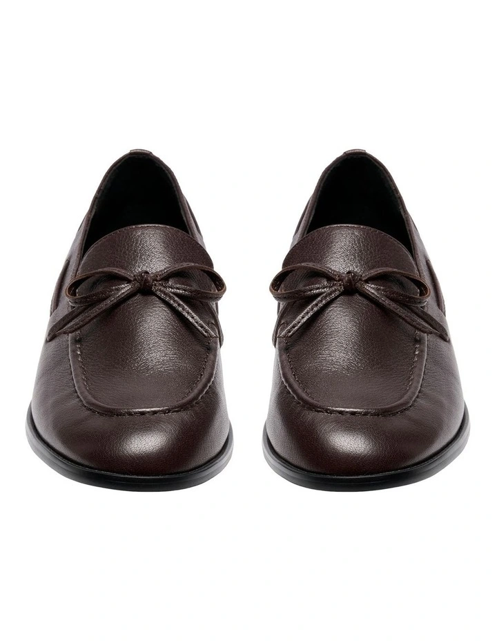 Remi Loafer in Brown image 3