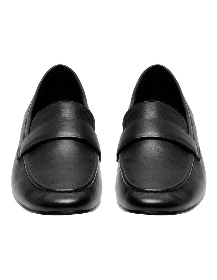 Jasmine Loafer in Black image 3