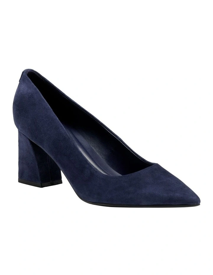 Kalore Pump in Navy image 2