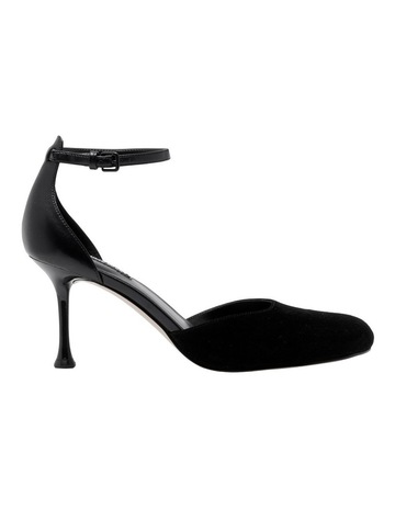 Black colour