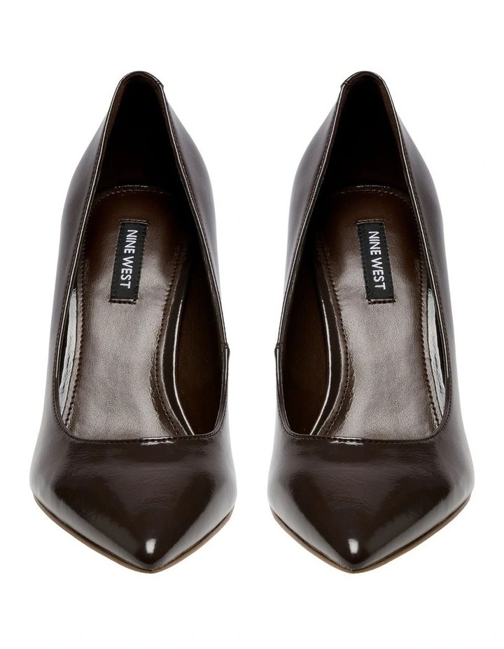 Victors Pump in Dark Brown image 3