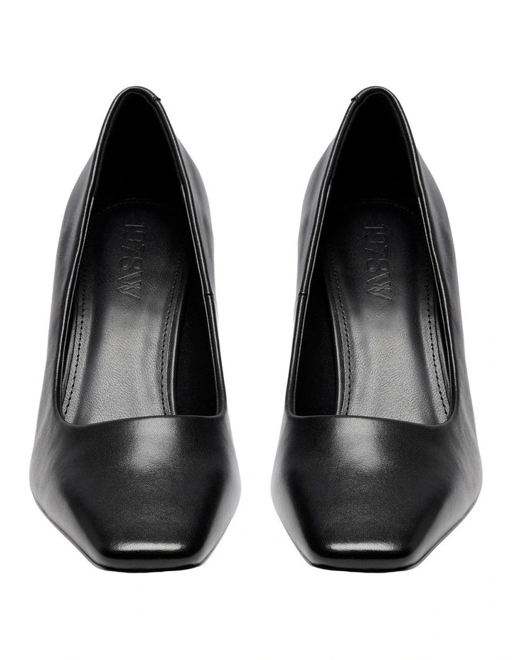 Sammi Pump in Black image 3