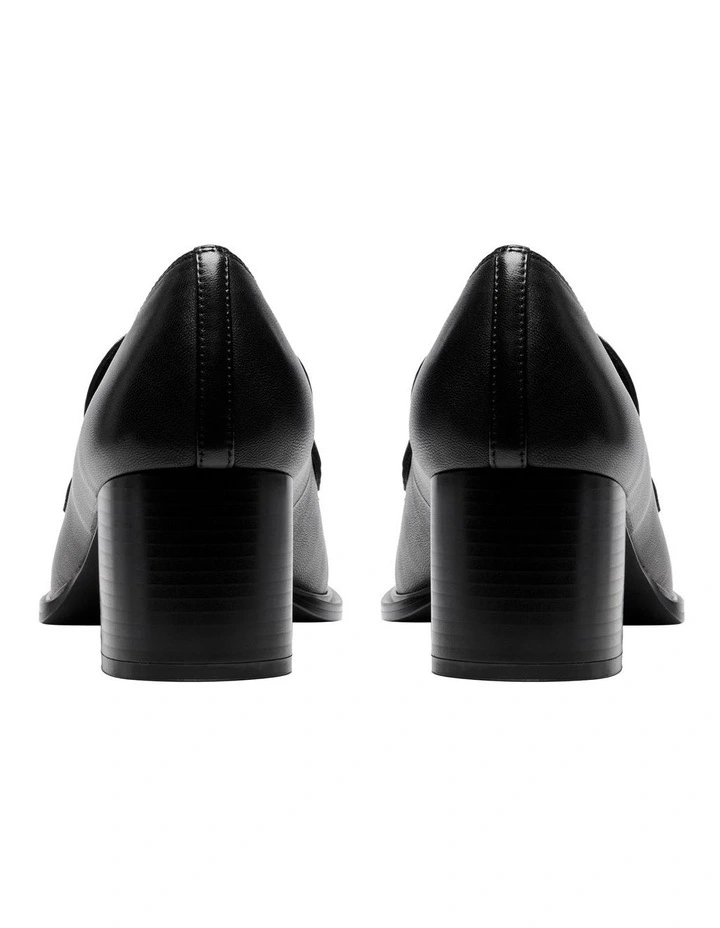 Maya Pump in Black image 4