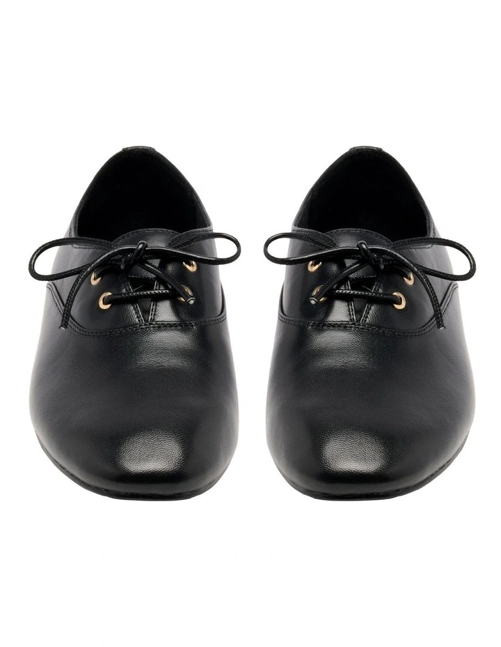Jazzy Flat in Black image 3