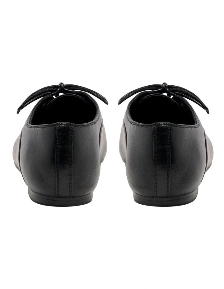 Jazzy Flat in Black image 4