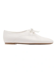 Jazzy Flat in White