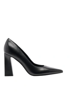 Tamant Pump in Black
