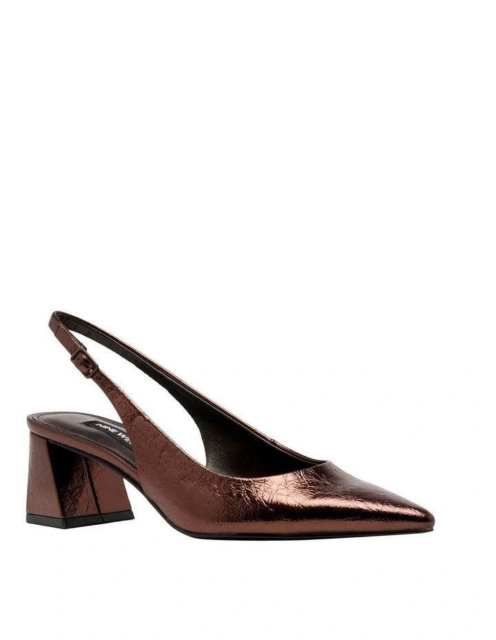Sebba Pump in Bronze image 2