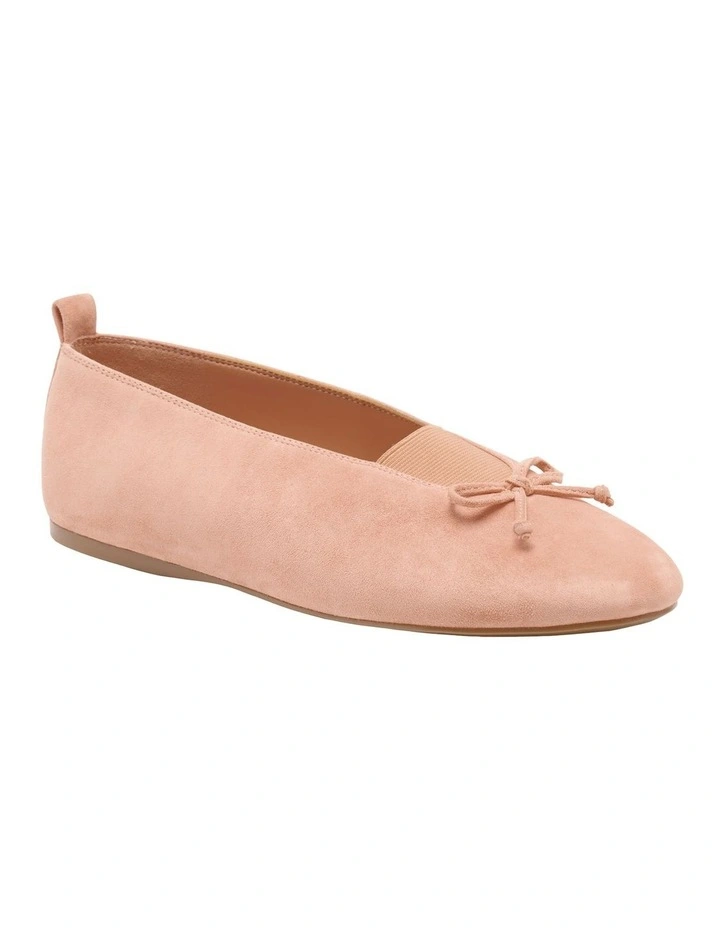Smooch Ballet Flat in Light Pink image 2