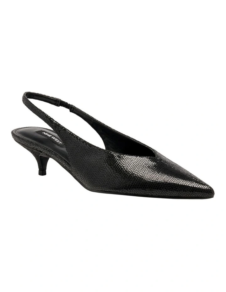 Calamea Pump in Black image 2