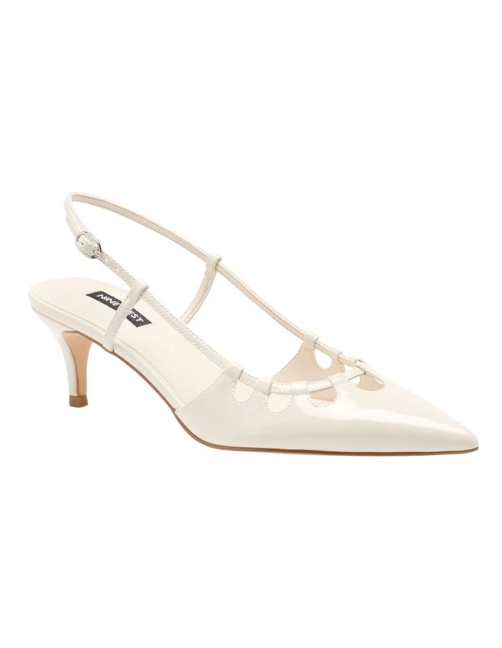 Clora Pump in Cream image 2
