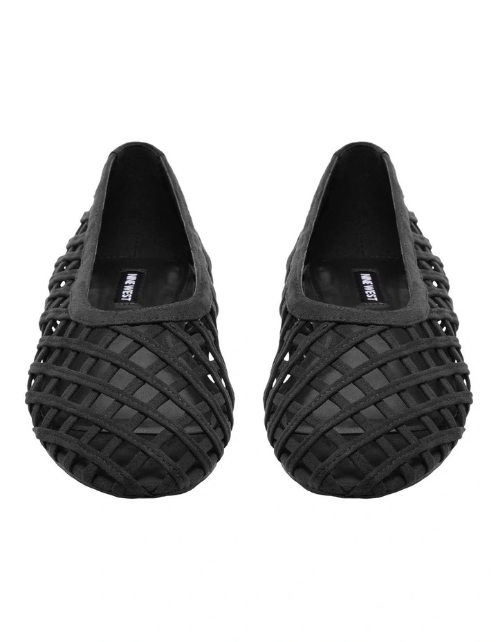 Dippy Flat in Black image 3