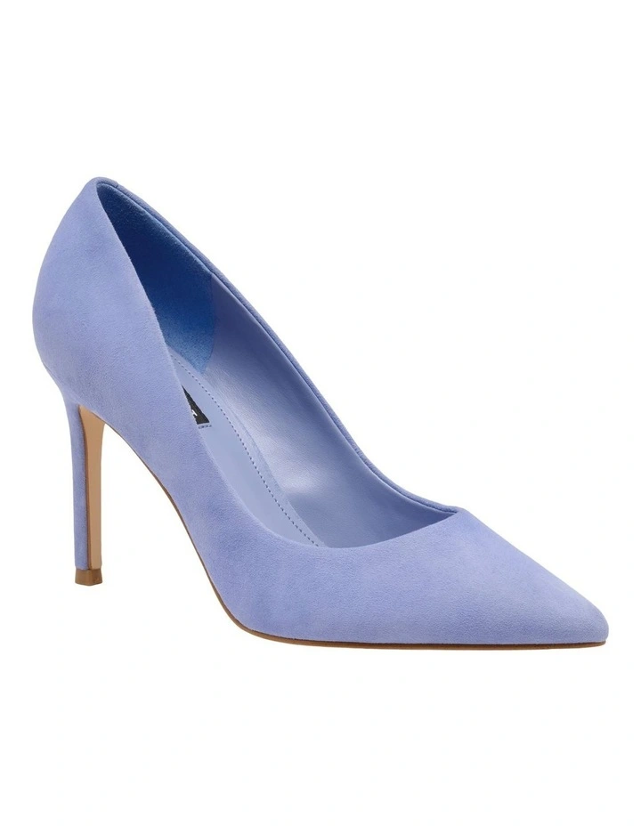 Ezra Pump in Blue image 2