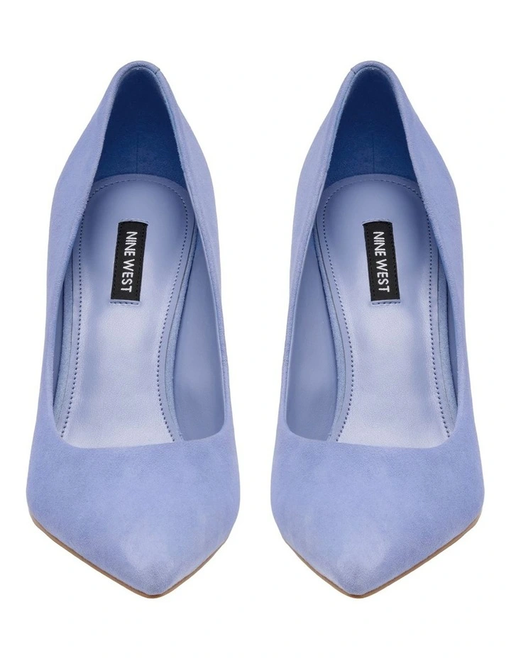 Ezra Pump in Blue image 3