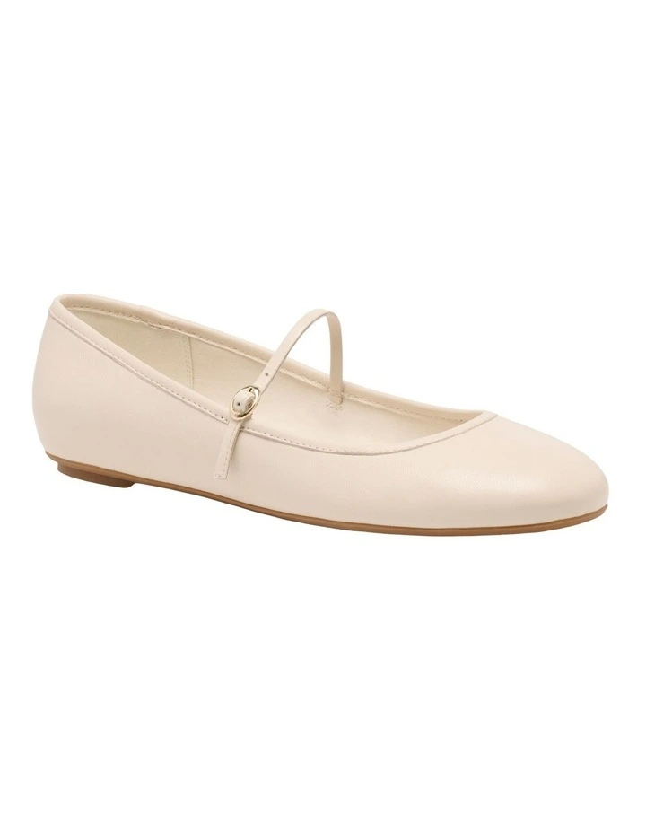 Classik Ballet Flat in Cream image 2