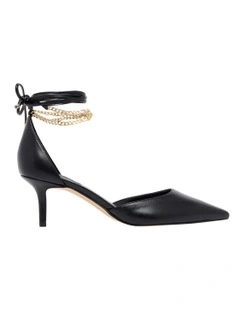 Adora Black Pumps