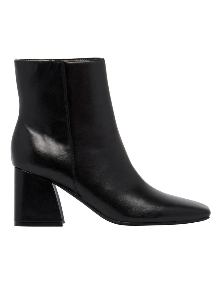 Griffa Black Boots image 1