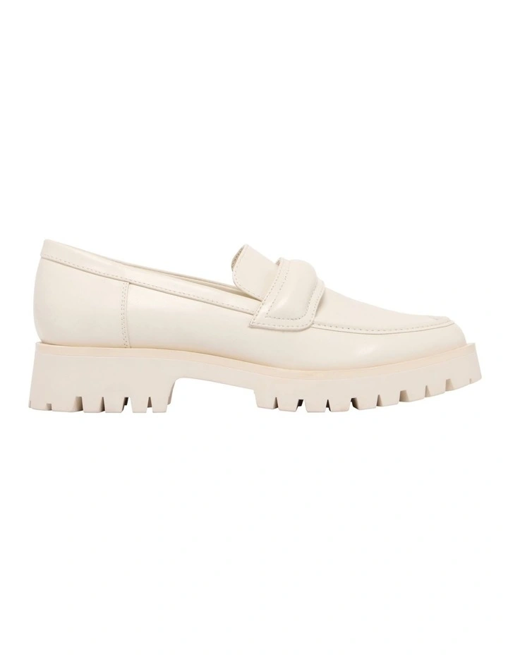 Garren Ivory Flats image 1