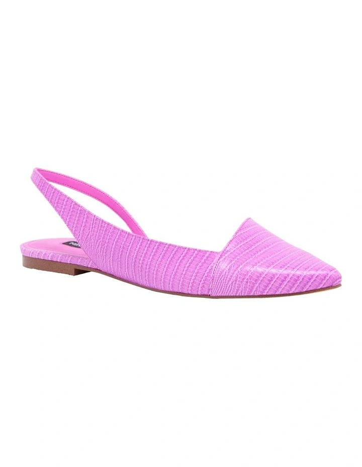 Beads Ballet Flat Shoe In Magenta image 2