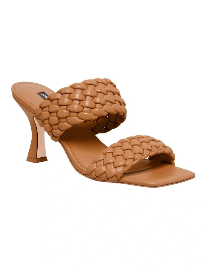 Hasnot Sandal in Tan image 2