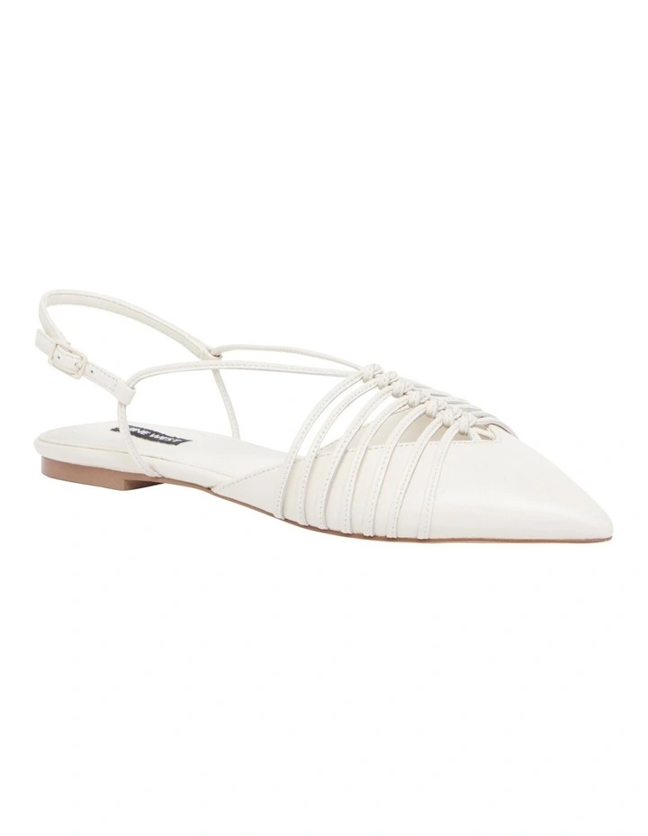 Aida Flat in Cream image 2
