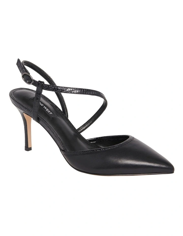 Miko Pump in Black image 2