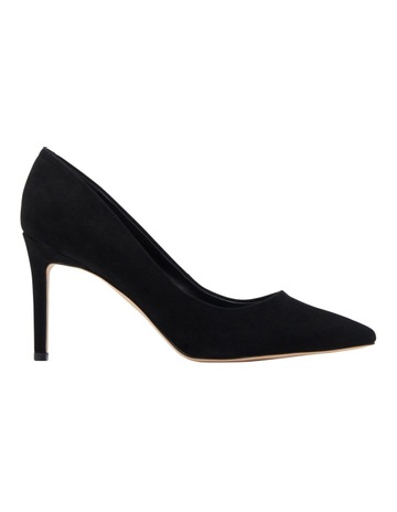 Ezra Pump in Black