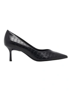 Katte Pump in Black