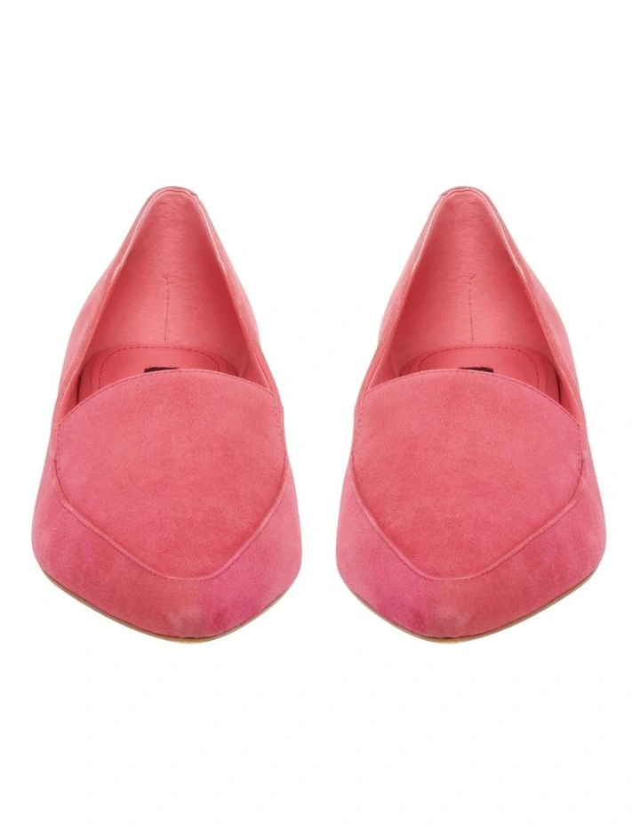 Abay Flat in Pink image 3