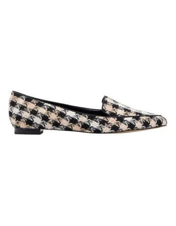 Abay Flat in Multi