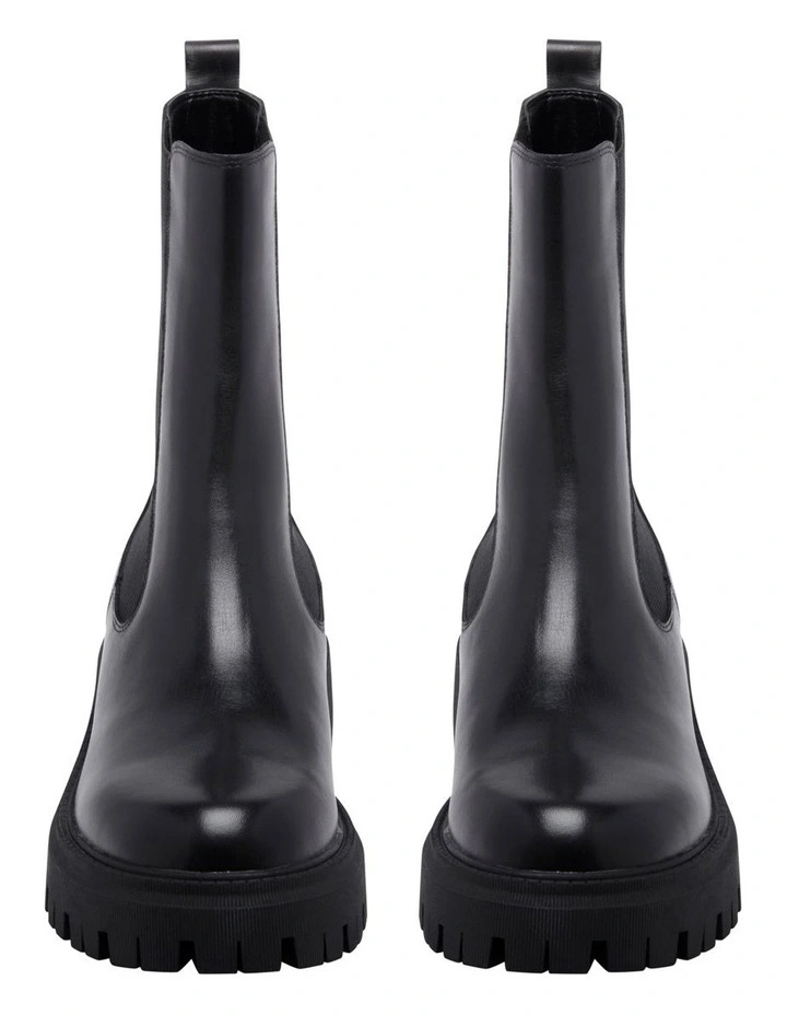 Rives Boot in Black image 3