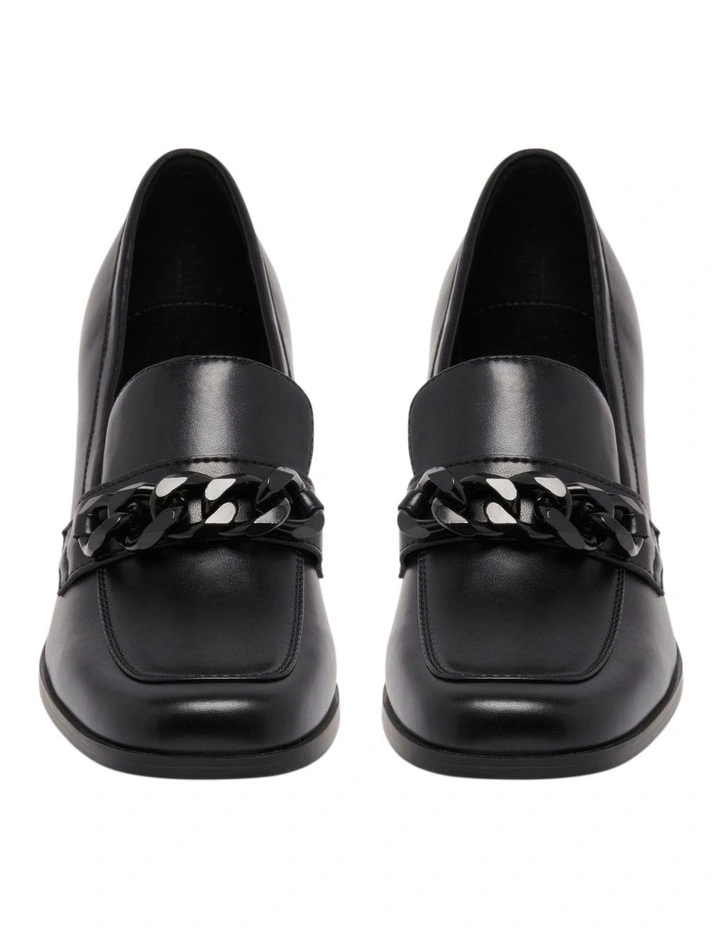 Char Pump in Black image 3