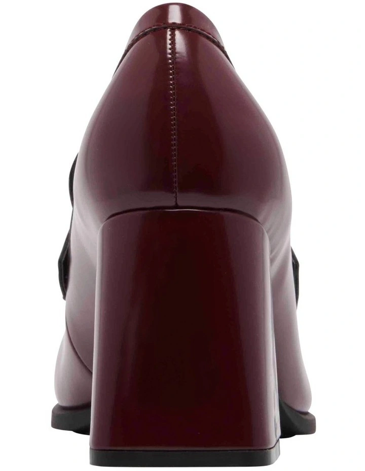 Zest Pump in Red image 4