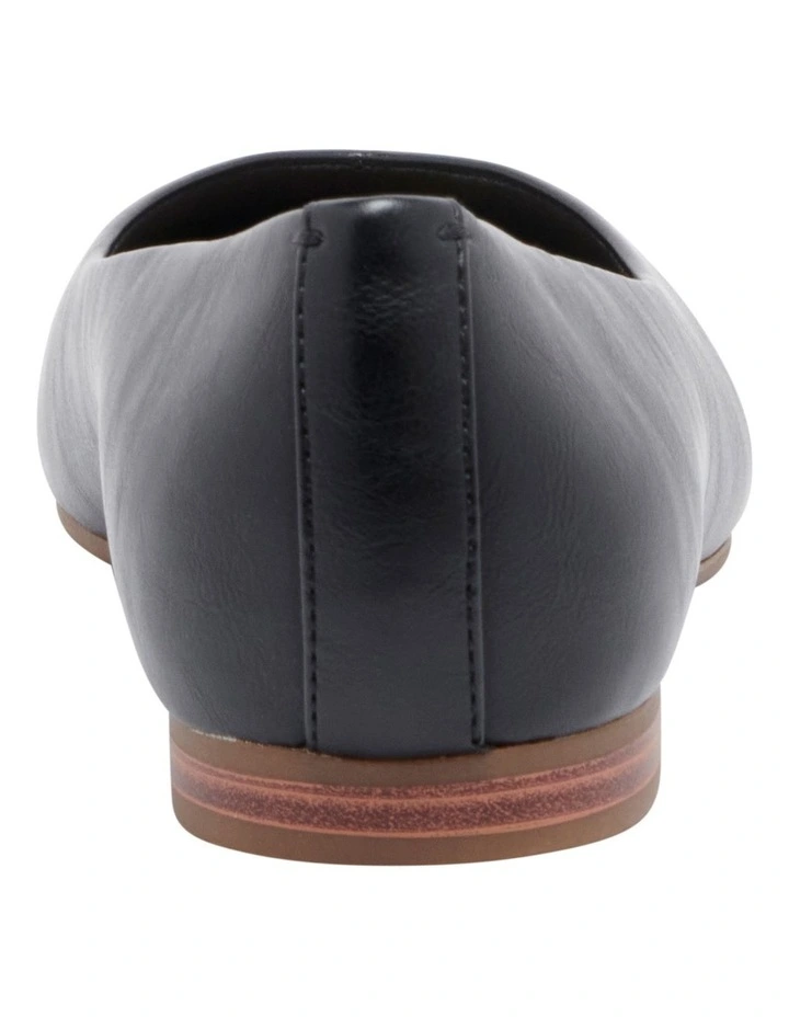 Rinnu Ballet Flats in Black image 4