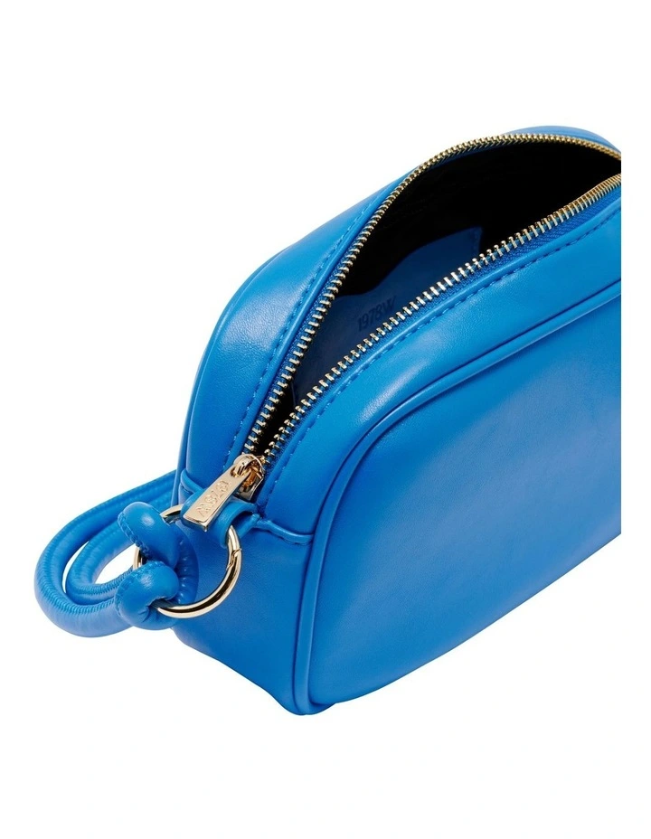 Yeap Crossbody Bag in Blue image 4