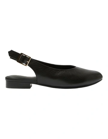 Delta Flat Shoes in Black Leather