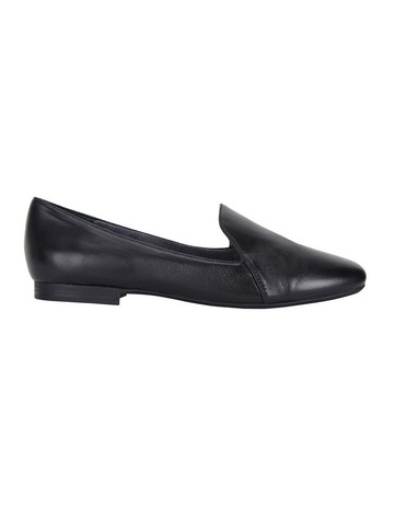 Black Glove colour