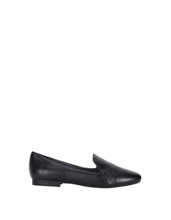Castle Flat Shoes in Black Glove