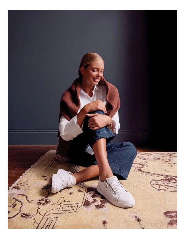 Novella Sneakers in White image 2