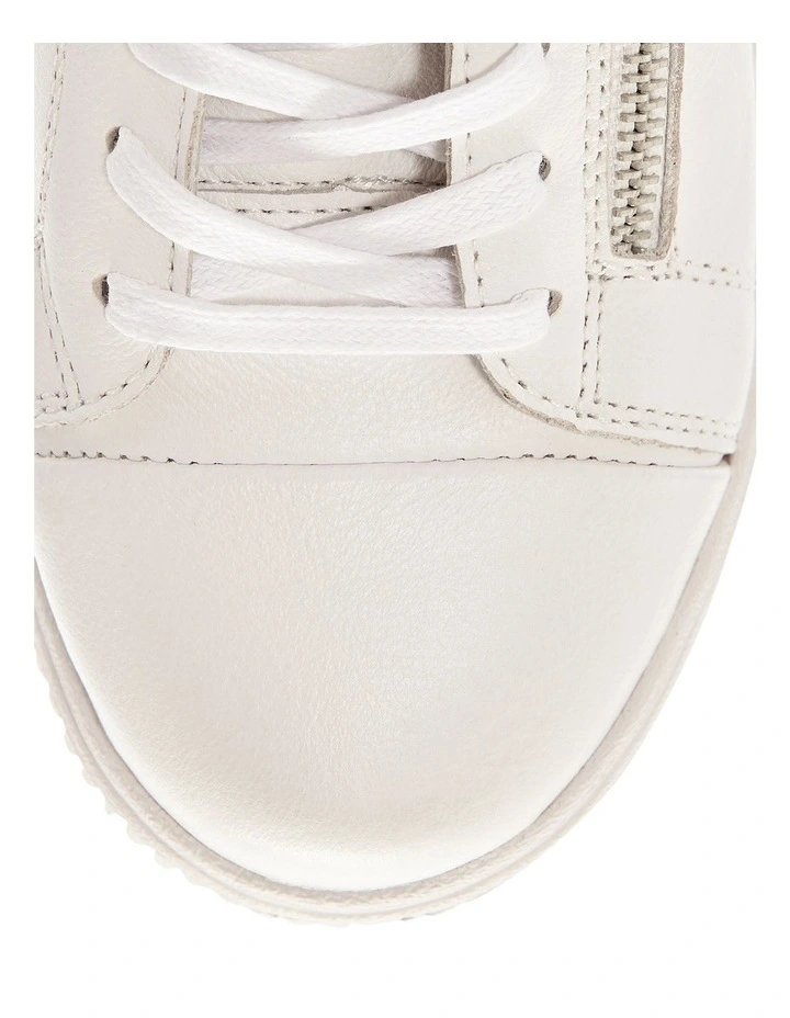Novella Sneakers in White image 4