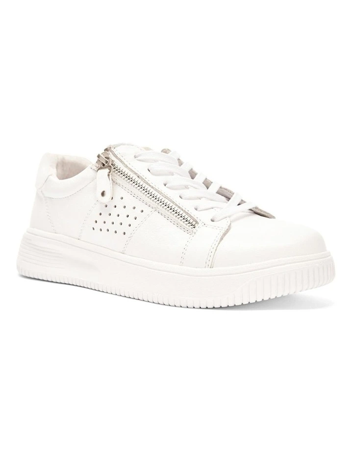 Novella Sneakers in White Leather image 3