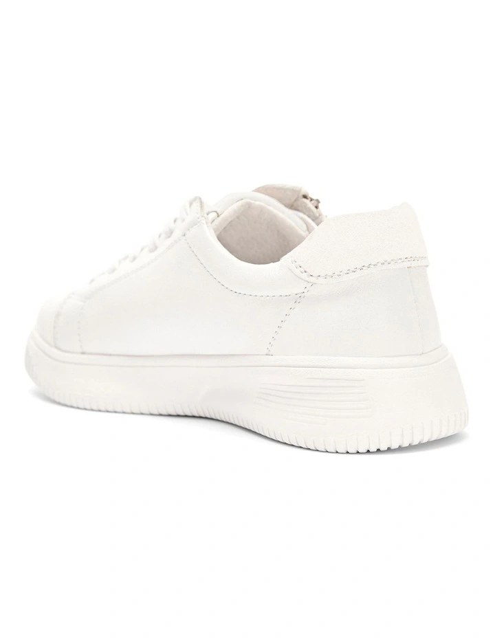Novella Sneakers in White Leather image 4
