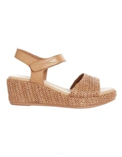 Bangkok Sandals in Tan