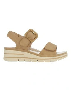 Kyla Sandals in Tan Smooth