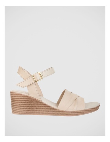 Nude Glove colour