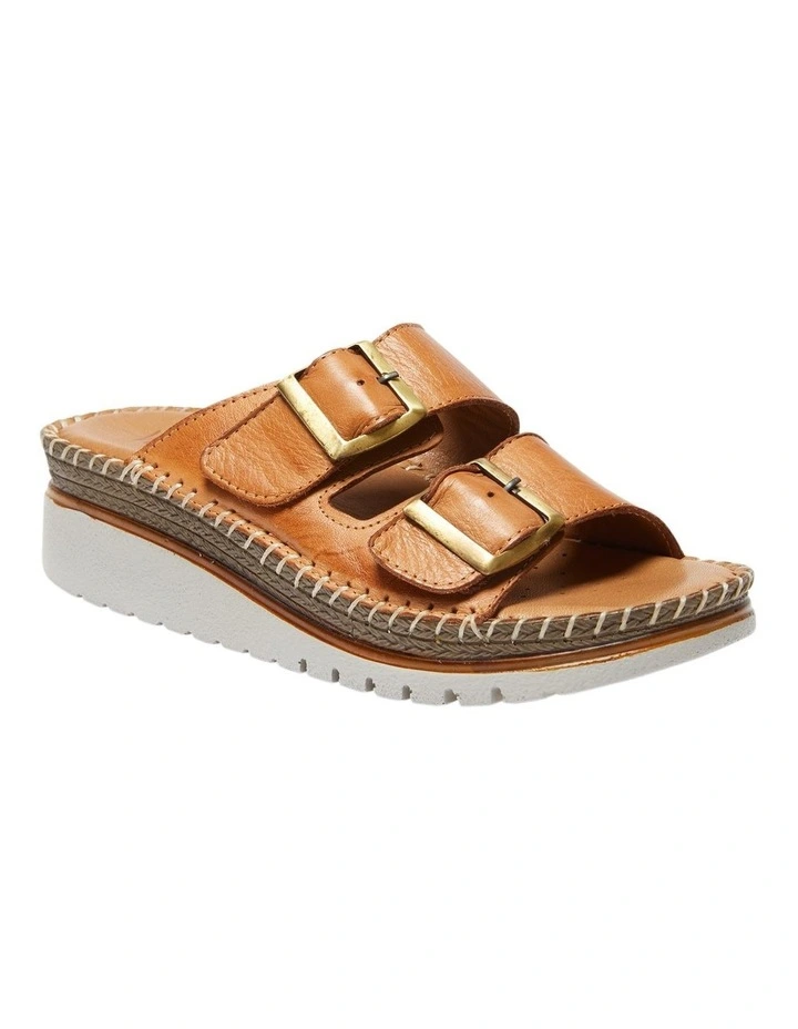 Hutch Sandals in Tan Glove image 5
